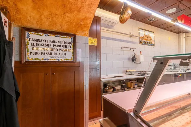 Edificio comercial en venta | La histórica Despensa Salmantina de Torrevieja | 143 m2 preparados para múltiples actividades — 10