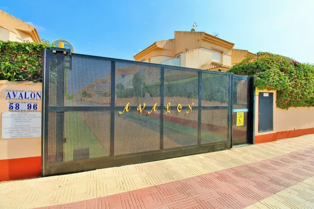 Adosado 3 habitaciones 83m² en venta - La Zenia — 26
