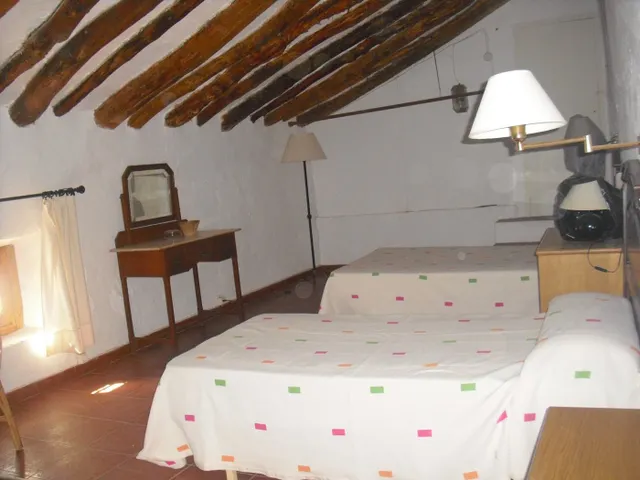 Casa en el paraje "la laguna de Alpera" ( a 5 km del casco urbano) — 11