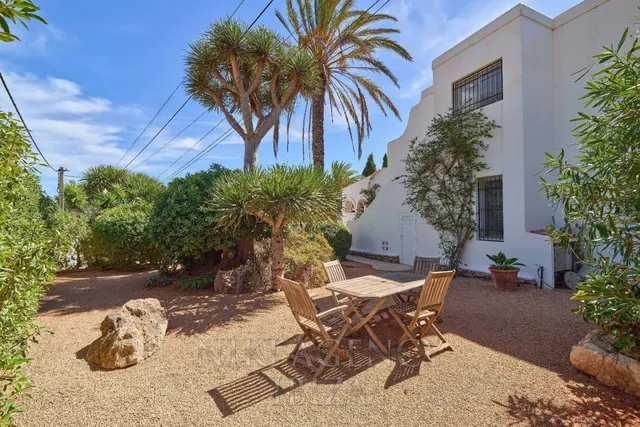 Casa-Chalet en Venta en Santa Eularia Des Riu Baleares — 28
