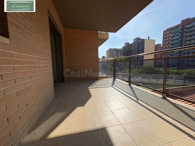 ALQUILER SIN AMUEBLAR EN CIUDAD DE CIENCIAS — 3