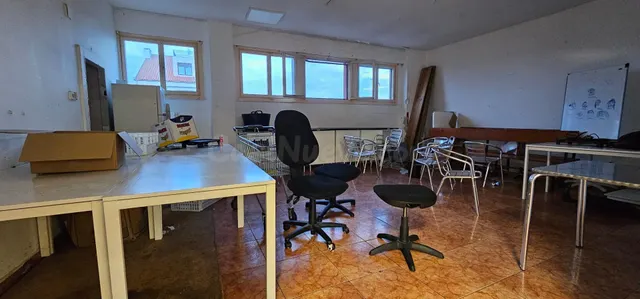 Local comercial 732m² en venta - Cazoña-Albericia-Alisal - foto 4