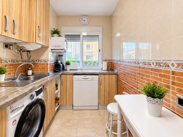 Apartamento de 2 dormitorios en venta en La Mata, Torrevieja, a pocos pasos de la playa — 29