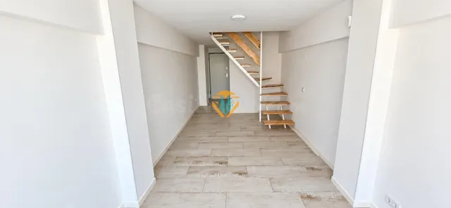 Moderno Piso Reformado en el Corazón del Rincon de Loix, Benidorm — 2