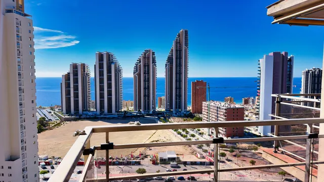 Piso en venta en Benidorm zona Poniente — 40