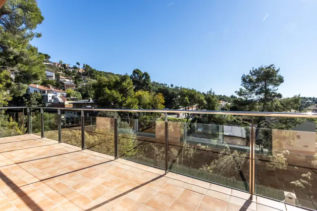 Espectacular Casa en Castellar del Vallès — 38