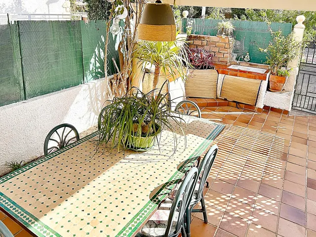 Chalet en Santa Pola del este — 7
