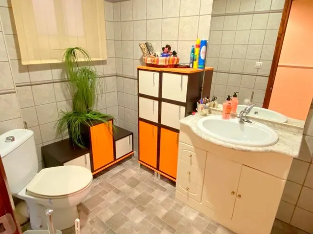 PISO DE GRANDES DIMENSIONES EN MOIXENT — 18