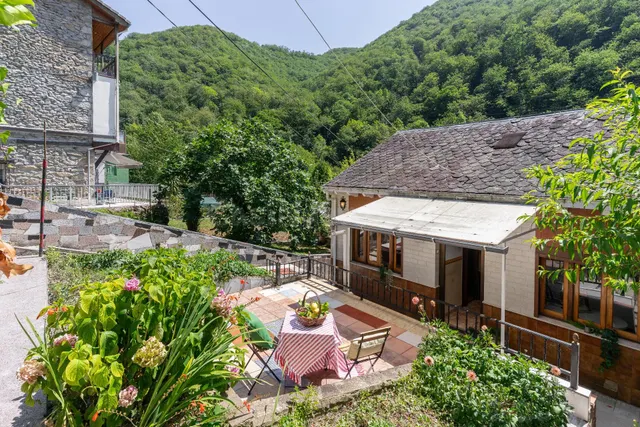 Casa con parcela ¡lista para entrar a vivir!