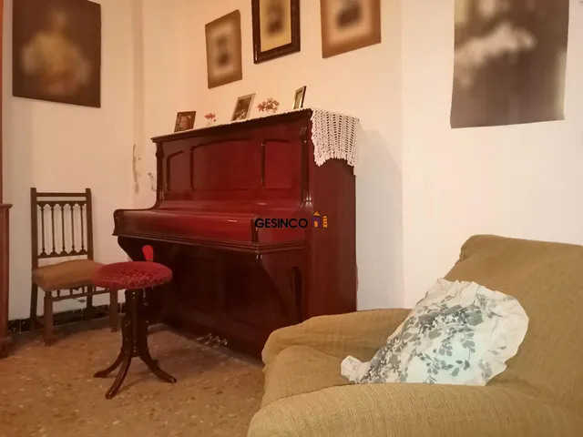GRAN CASA EN VENTA EN AIELO DE MALFERIT — 7