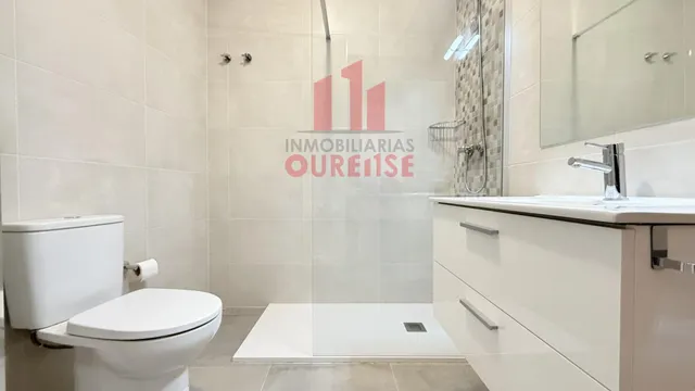 VIVIENDA REFORMADA INTEGRALMENTE EN LA ZONA DE A PONTE — 24