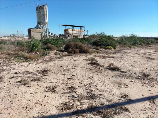 TERRENO CON FACHADA A CTRA. NACIONAL 340 EN TÉRMINO DE COX — 5