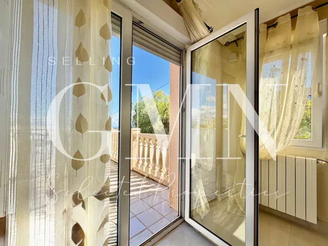 Villa mediterránea independiente con piscina y vistas al Peñón de Ifach | Montebello, La Nucía — 50