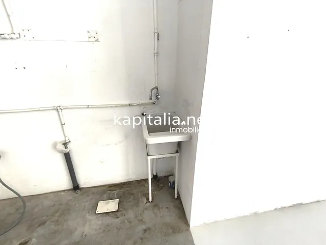 ALQUILER LOCAL COMERCIAL, ZONA LA CONCEPCIÓN — 3