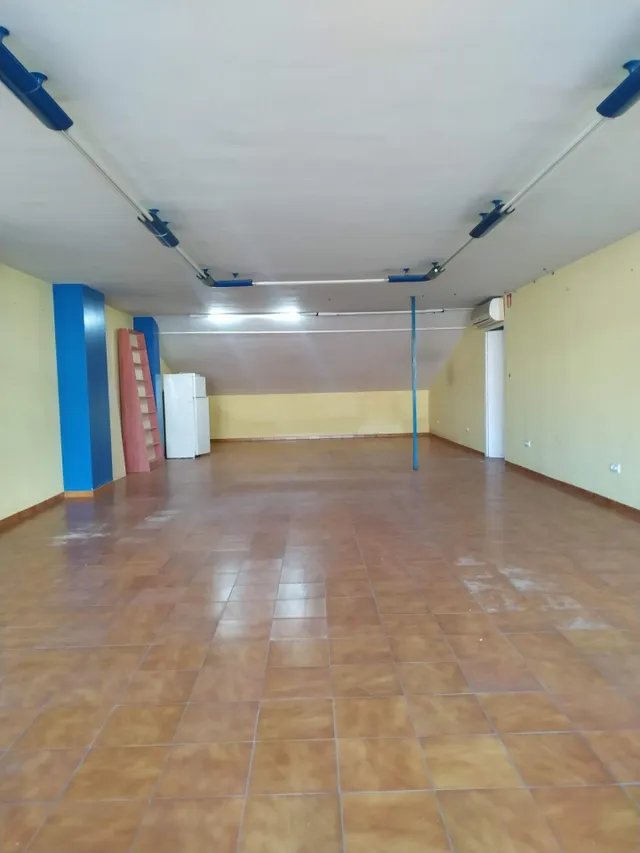 Gran casa señorial esquinera  en el Centro de la población — 3
