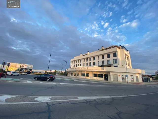 Grupo la Noria Vende o Alquila local de 143m2. Excelente ubicación, diversas posibilidades de USO. — 6