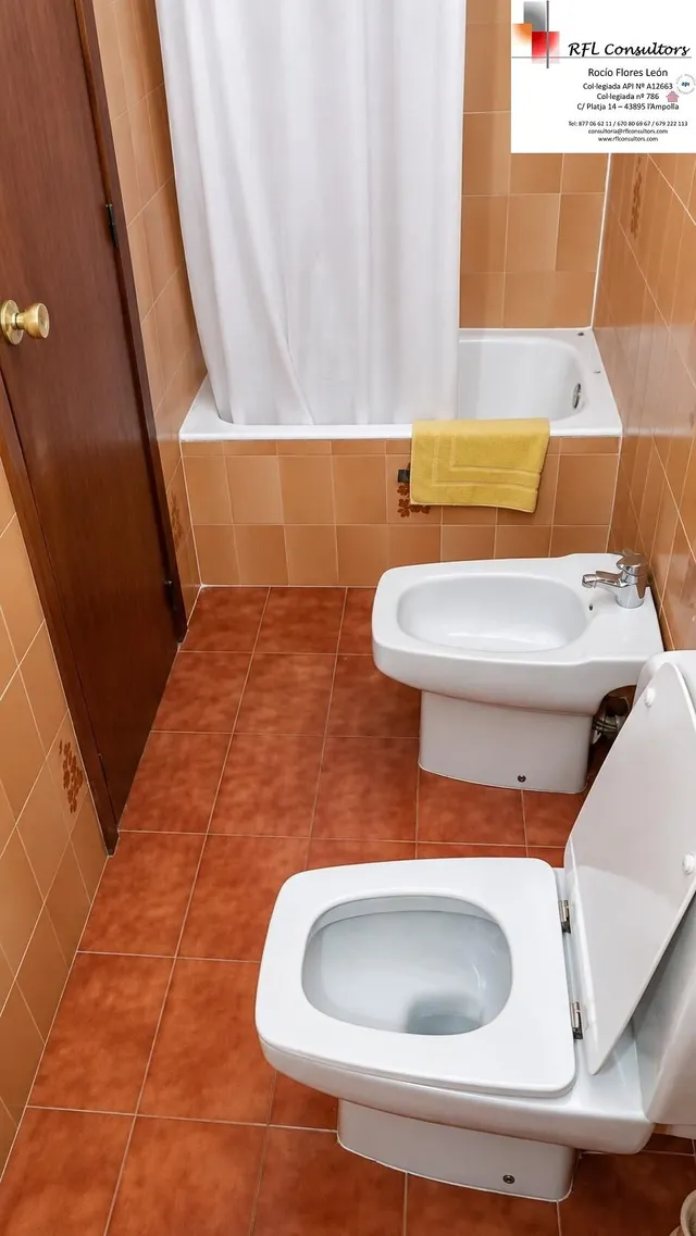 GRAN APARTAMENTO EN PLENO CENTRO DE LA POBLACIÓN — 17