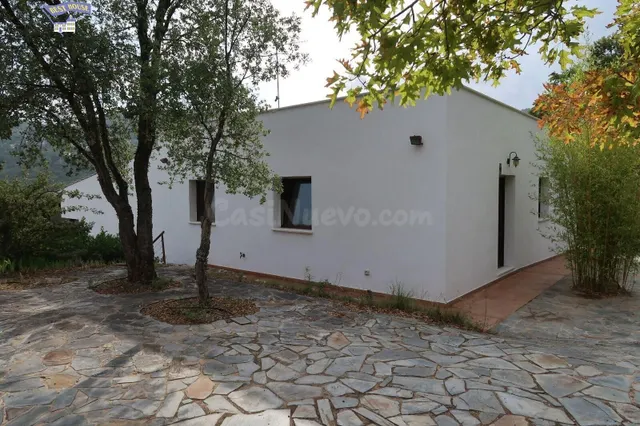 EXCLUSIVA VILLA DE DISEÑO CON PISCINA PRIVADA, VISTAS PANORÁ - foto 5