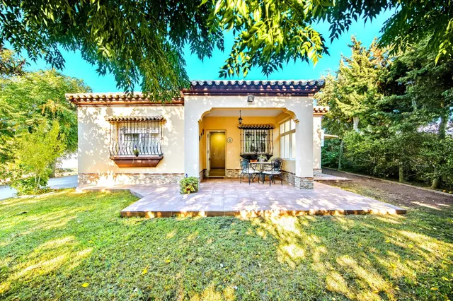 Chalet y apartamento con 8.320 m2 de parcela en el Pago del  - foto 2