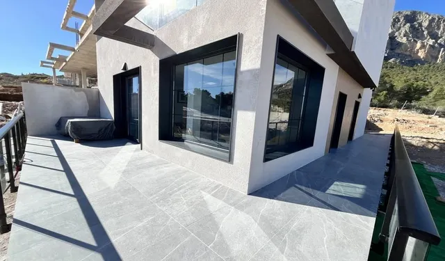 ALTO STANDING - POLOP HILLS - Residencial de LUJO, a 700 METROS de los cascos urbanos — 8