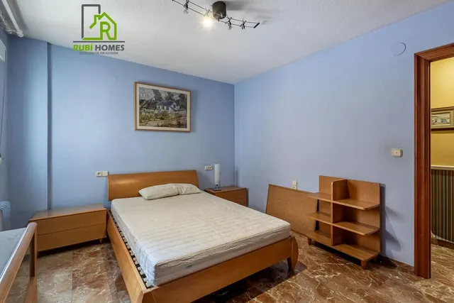 AMPLIO PISO EN VENTA JUNTO A PLAZA DE TOROS - GRANADA — 16