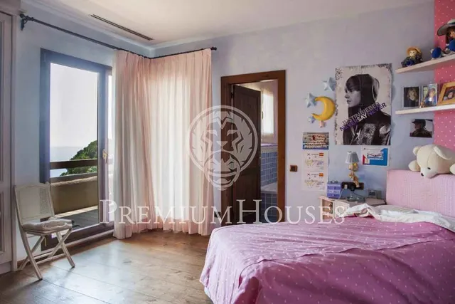 Excepcional y exclusiva en Costa Barcelona — 13