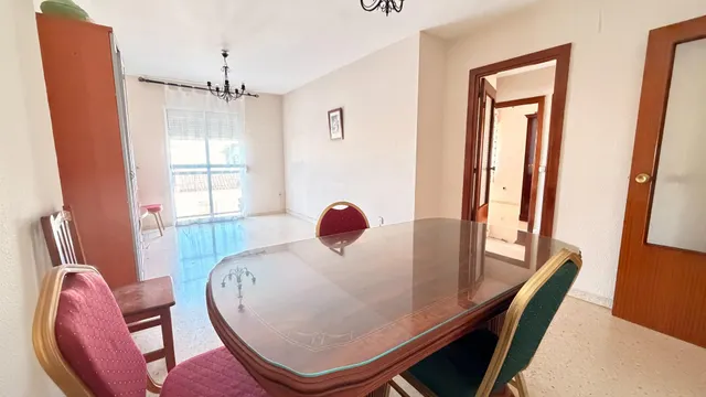Piso de 3 dormitorios con trastero en zona Los Ratones | Los Palacios — 6