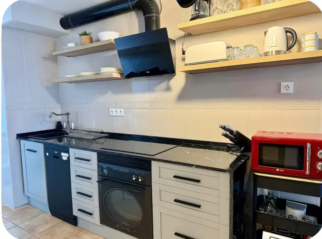 VIVIENDA EN PRIMERA LÍNEA DE PLAYA CON VISTAS AL MAR — 22