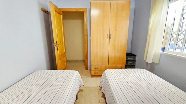 Piso en bajo los alcazares — 35