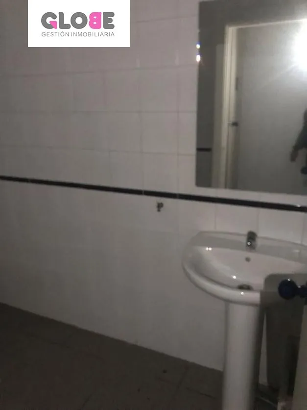 Fantástico local en pleno centro de Granada — 14