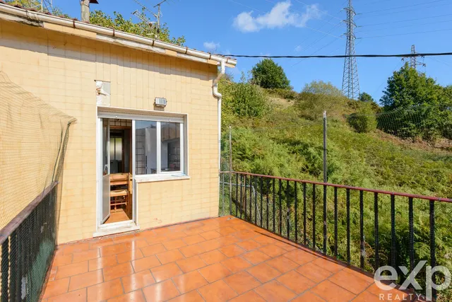 Casa con finca de 4.749 m2, cochera y granero en san martín del rey aurelio — 25
