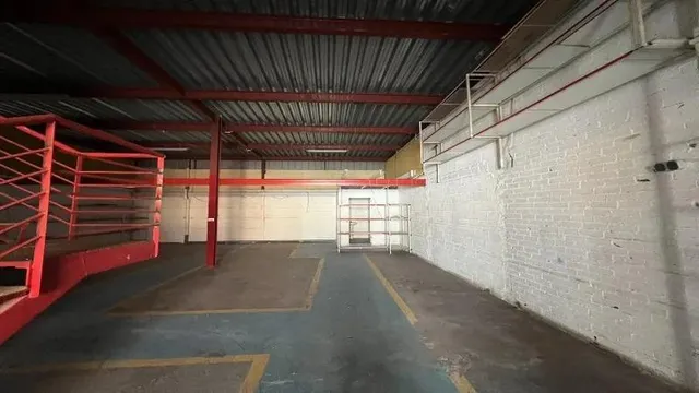 Nave industrial 150m² en venta - Ceuta — 15