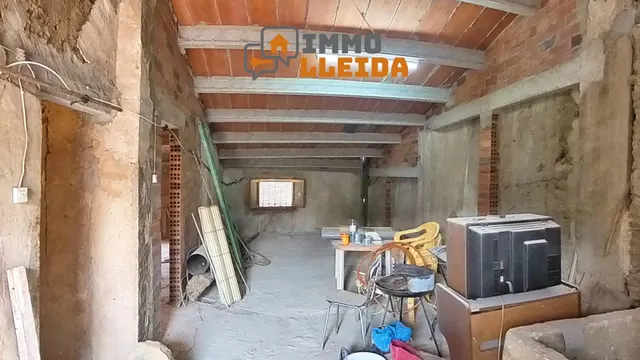 OPORTUNIDAD Casa adosada en Ivars de Noguera — 6