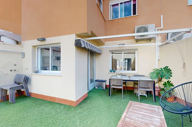 DUPLEX EN ROCHE — 30