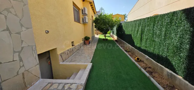 CASA SEMIREFORMADA COMODIDAD SIN ESCALERA — 5