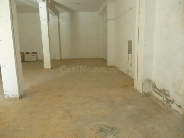 Local comercial en zona El Llombo - Ontinyent - foto 4