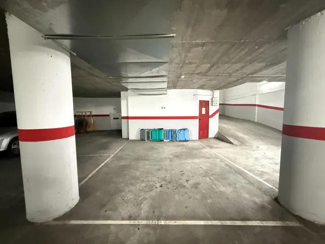 Apartamento de 2 dormitorios con orientación sur y garaje a 650 metros de playa del cura!!!!! — 42