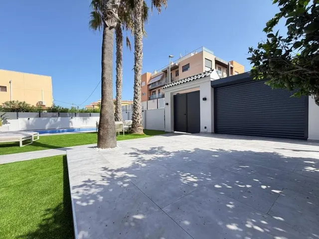 Villa 4 habitaciones 103m² en venta - Punta Prima — 7