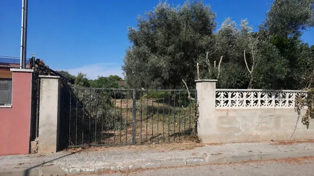 Terreno con proyecto y estudios incluidos - foto 3