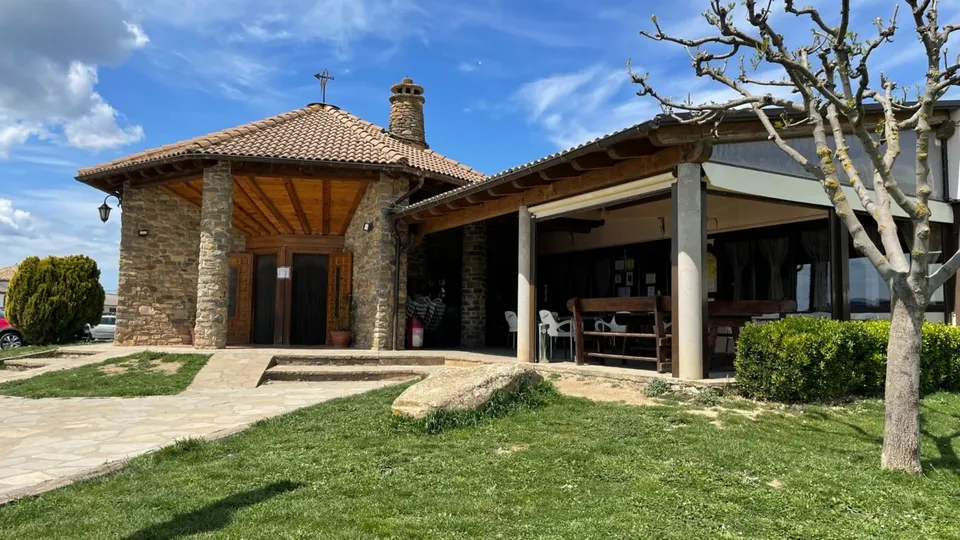 Venta de restaurante y fábrica de embutidos