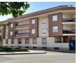 Piso en Valdepeñas - foto 2