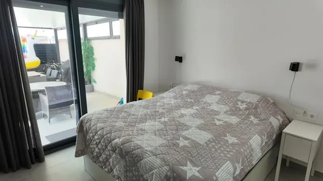 Casa 4 habitaciones 179m² en venta - Residencial benimar — 28