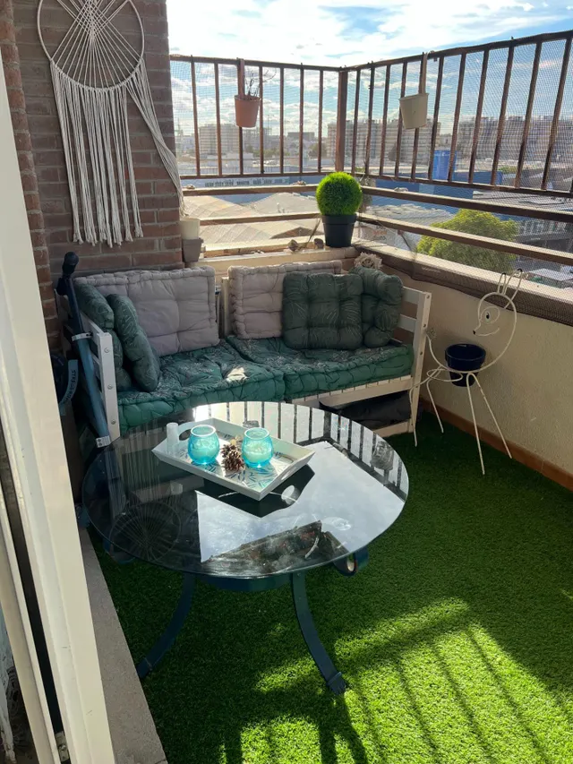 Vivienda con terraza y 4 dormitorios en Santa Clara, urbanización privada con zonas verdes. — 8