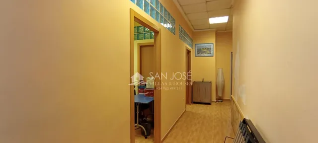VENTA DE LOCAL COMERCIAL  EN ELCHE — 2