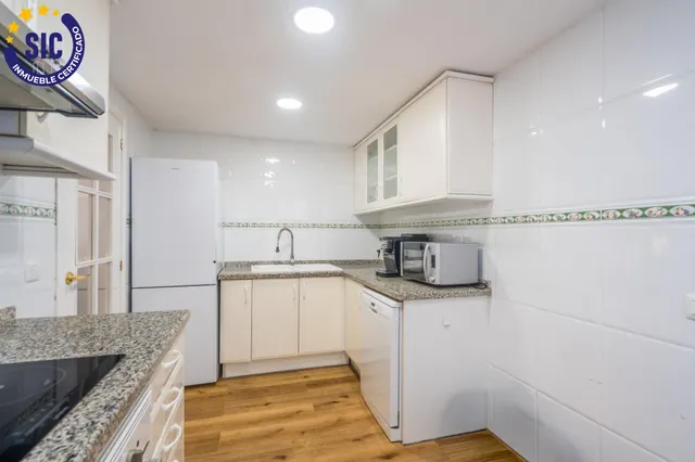 Vive al exterior: planta baja con dos terrazas en Torre en Conill — 24