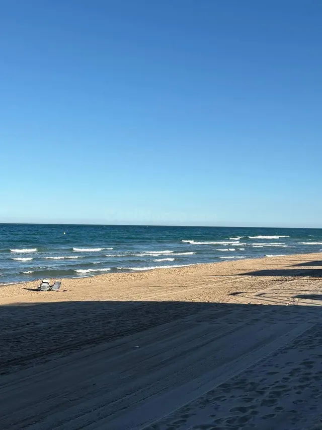 Chalet pareado con vistas al mar en Playa del Rey: un hogar junto al Mediterráneo para todo el año — 2