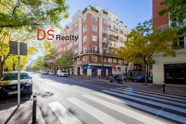 EXCLUSIVO PISO 3+2 CON TERRAZA Y TRASTERO