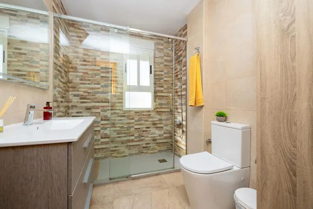 AMPLIA Y PRECIOSA CASA LISTA PARA ENTRAR A VIVIR!! — 20