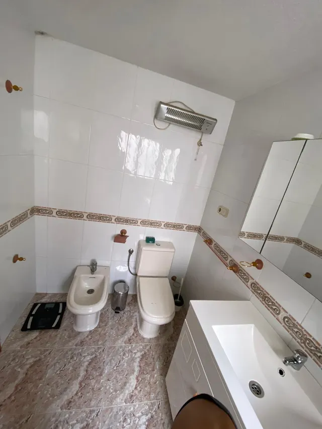 Amplio Piso en Águilas, Ideal para Familias — 18