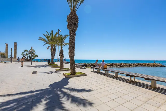 Apartamento reformado en Playa del Cura, Torrevieja — 16